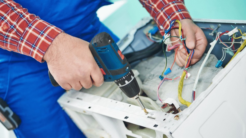 Gaziemir İmmergas İmmergas çamaşır makinesi kart tamiri – Su almama arızası orijinal parça ile giderildi. - Teknik servis örneği